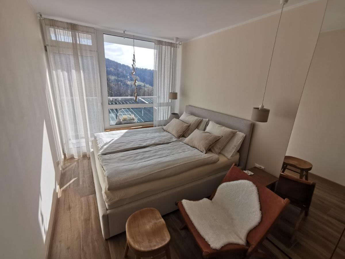 Hearth Hill View Apartment ウストロン エクステリア 写真